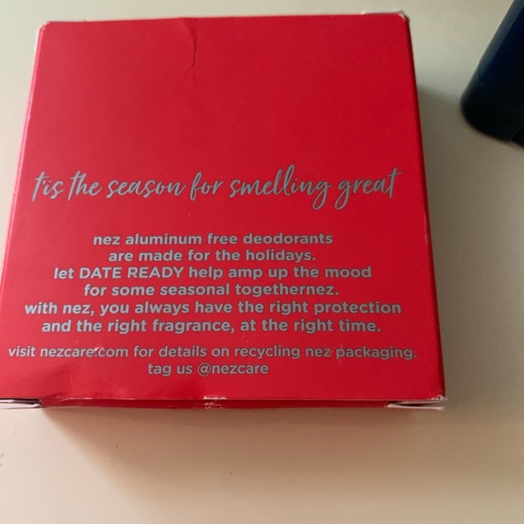 NWT Joyfulnez Holiday Set great gift! - Picture 3 of 5